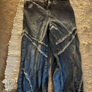 AKIRA Black Distressed Jeans